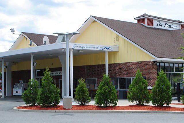 LISTEN: ACLU Pushes Greyhound To Stop Border Patrol From Boarding Their Buses dlvr.it/QMftLf https://t.co/GihZvxgbiA