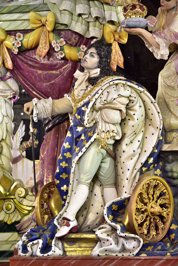 Estimado #luisxiv pasados unos días te reconocemos desde #mg44 q nos has contagiado 1poco de tu ego, pero te decimos q no se nos sube a la cabeza y q seguiremos con muxa humildad en 2019.Te damos las gracias x subirnos la autoestima eso sí."Ego yo mi me conmigo" #tallerdealgarra