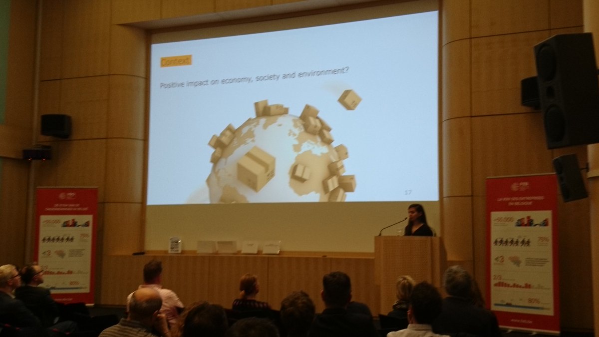 MOBI_VUB's tweet image. Gathering the best practices in #CrowdLogistics, Jan Merckx from @VILogistiek and @HeleenBuldeoRai , present their findings! 

More info on the workshop can be found here: mobi.vub.ac.be/mobi/event/sha…