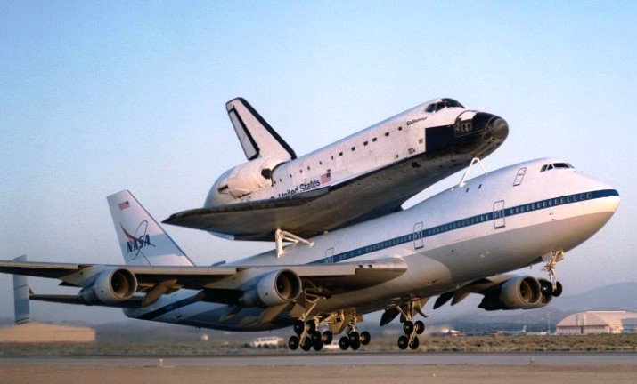 スペースシャトルも着陸地とケネディー宇宙センターの輸送にNASAはB747
