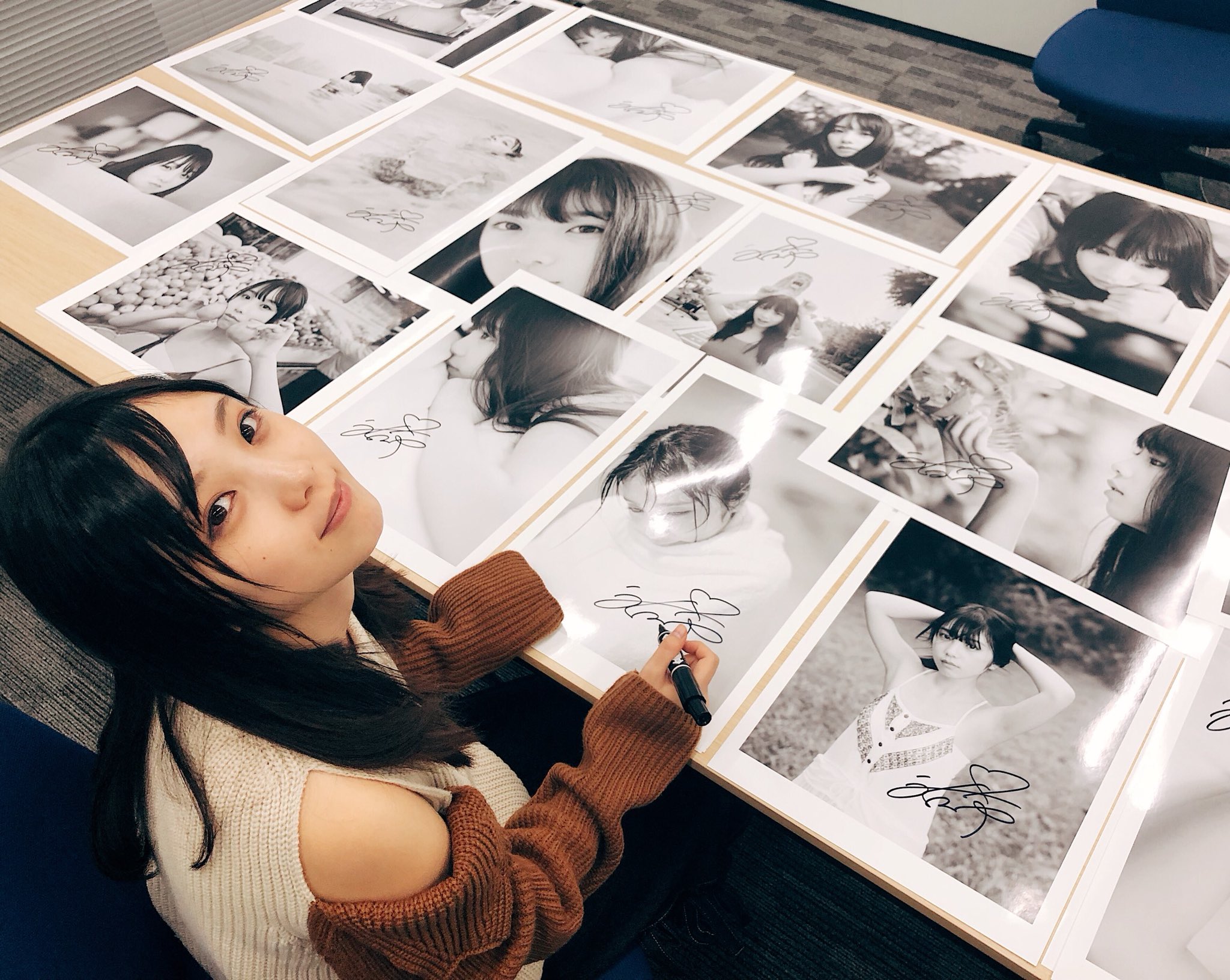 与田祐希1st写真集【公式】 on X: 