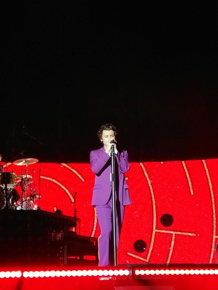 #HarryStylesLiveOnTourMunich 
Thank you ♡
Lovely evening <a href="/accioxluck/">Jule</a>
