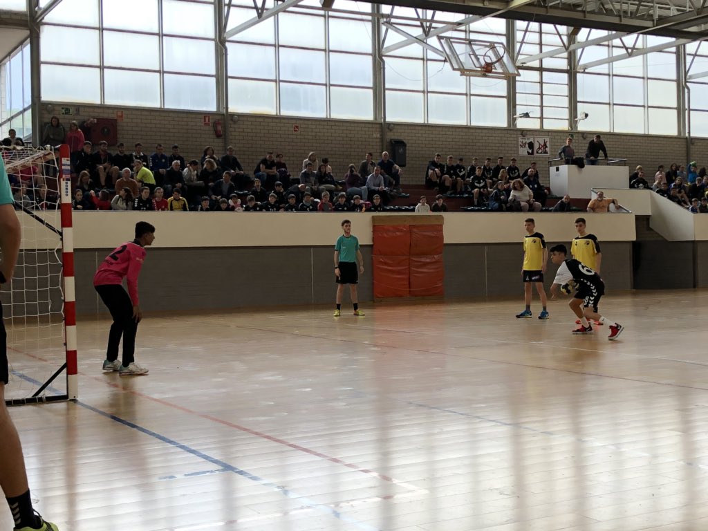Lloret Cup Torneig d’handbol tweet media