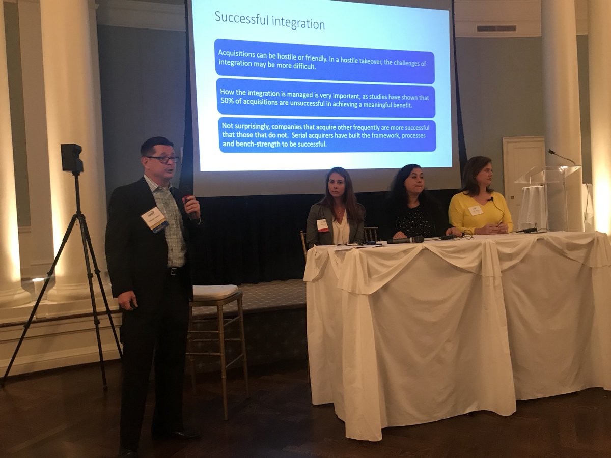 HoustonReloPros's tweet image. Charles Ameno moderating our All Star corporate panel on Mergers &amp;amp; Acquisitions!