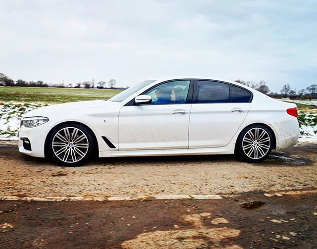 a_n_bottomley's tweet image. #Motionshot 🚗🚗📸📸
---------------------------------------------------------
#BMW #Bmwuk #G30 #5series #Msport #instacars #Instadaily #cars #carsofinstagram #carlifestyle #luxurylifestyle #photography #photooftheday #instamood #picoftheday #DreamCar #E… ift.tt/2GyInES