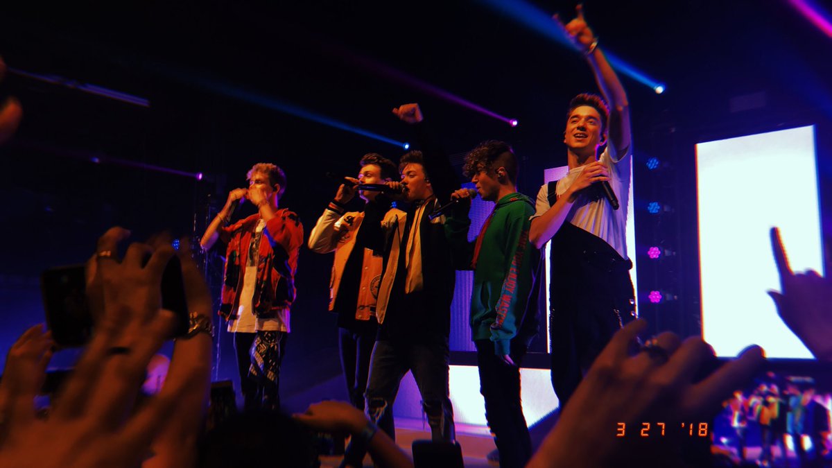 reputationmnds's tweet photo. It was an amazing night no words can’t describe how proud I am of my boys can’t wait to see what the future holds for them ❤️ @whydontwemusic #InvitationTourDallas https://t.co/A4frhxgbyy
