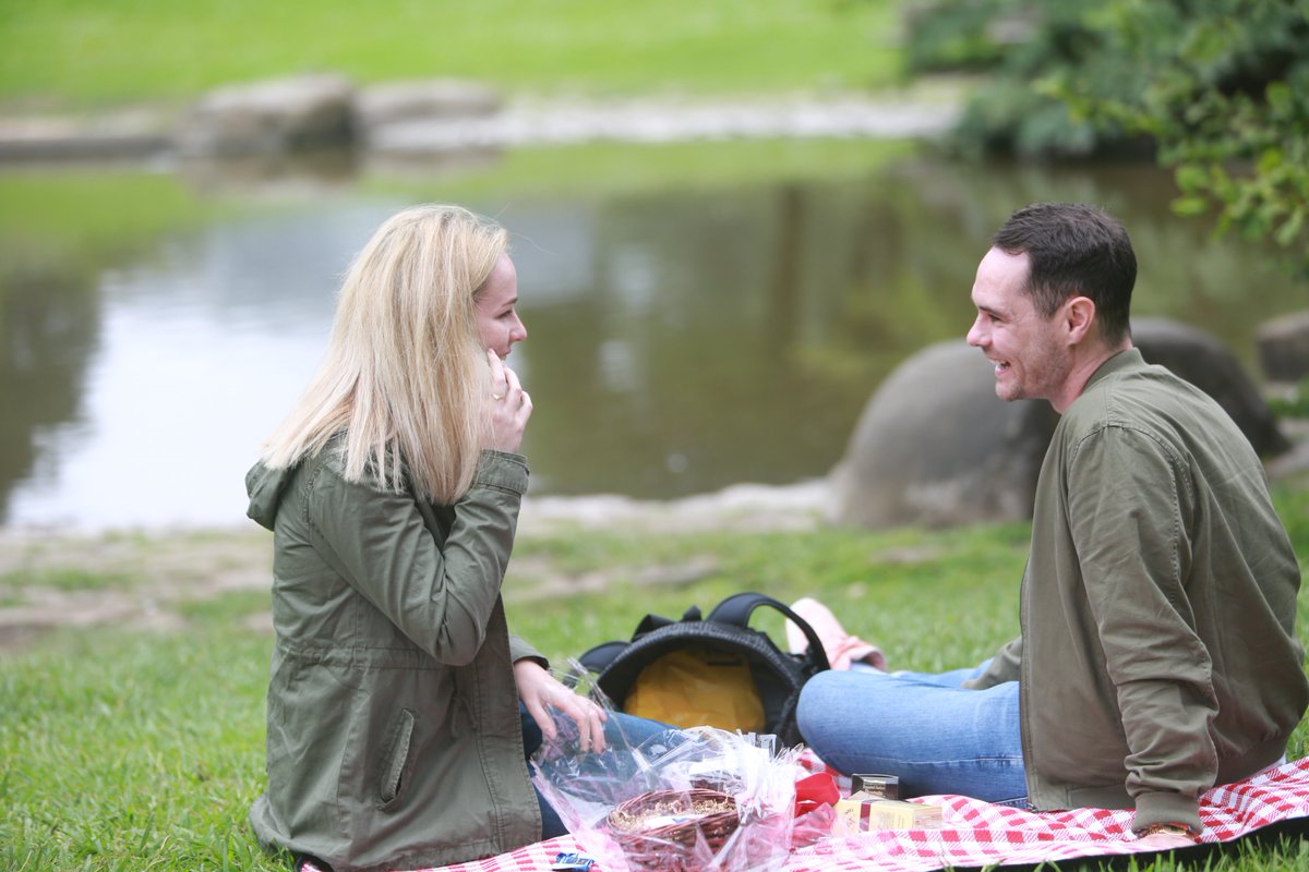 On a trip to #SanFrancisco romantic groom-to-be Karl surprised Maire during a picturesque walk through the famous Botanical Gardens.

Our expert proposal planners had set up a charming picnic spot &amp; our photographer captured the whole event.

Congratulations Karl &amp; Maire!