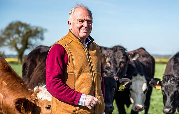 horseandhound's tweet photo. Mike Tucker, the voice of equestrian sport, has died aged 73 https://t.co/RYKRFeSqjn https://t.co/AQGtUvZ1n3