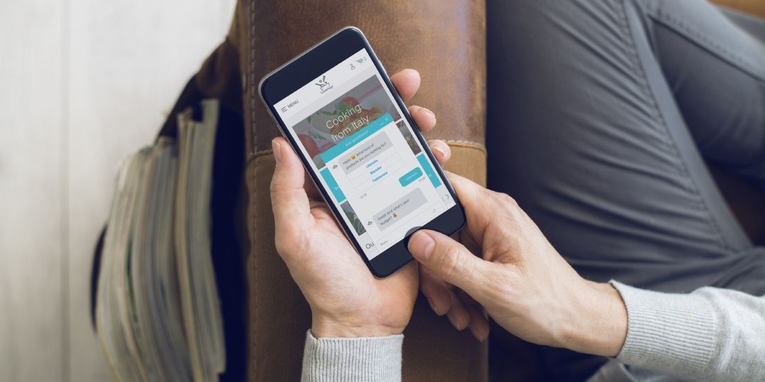 Lyra et Mobibot proposent une solution de paiement par chatbot buff.ly/2FQAH0x