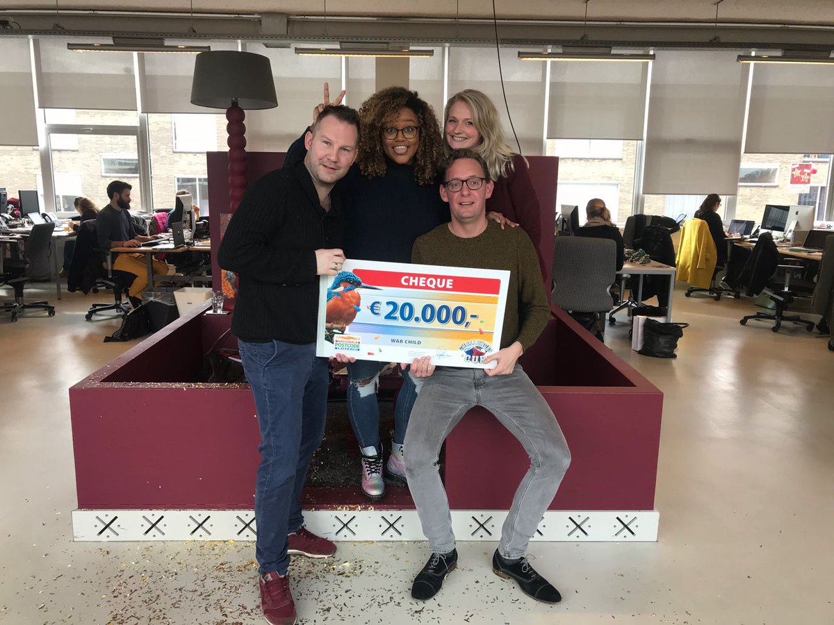 SchoutenPeter's tweet photo. Fantastisch! Dankzij @Quinsding wint @WarChildHolland maar liefst 20.000 Euro! We hebben de @ChallengesCup gewonnen! Dank ook aan @PostcodeLoterij. #challengescup #trots https://t.co/FWxjkfCKom