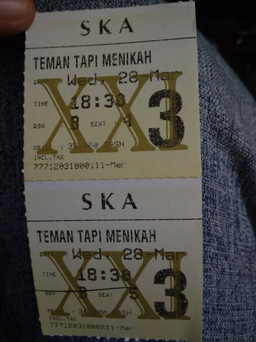 Tadinya mau nonton jam 2 siang tp sold out tiketnya jadi dapetnya tiket yg jam 6 an , asli seru dan ngakak apalagi moment cincin kebalik 😂😄✌#temantapimenikah <a href="/ayudiac/">Ayudia C</a> <a href="/dittopercussion/">Dittopercussion</a>