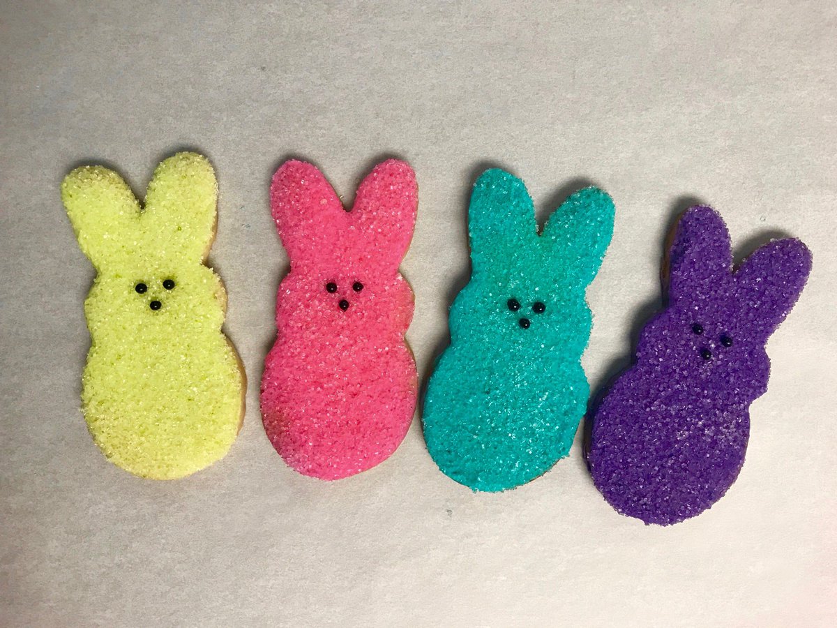 MarriottPB's tweet photo. Gather your “peeps” and join us for our Easter Sunday Brunch! P.S. How cute are these Peeps-inspired cookies?! https://t.co/Y9DeDUJC1f