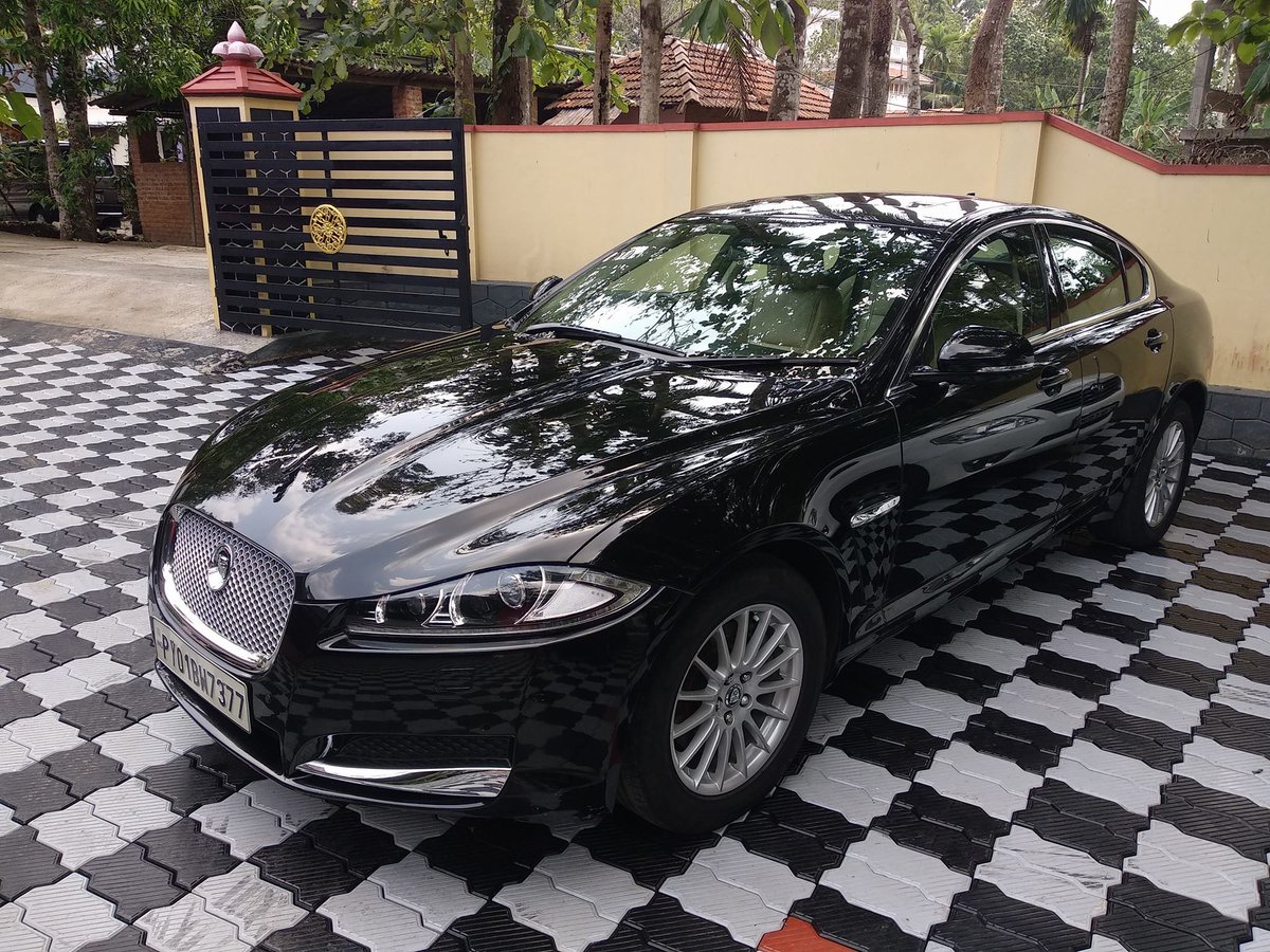 motogeneworld's tweet image. #Motogene #ExpressWash_Wax #Paint_Protection #Paint_Correction #Premium_car_care #Premium_Customer #Jaguar #India 
Contact us : 9946399701 / 7510601021
