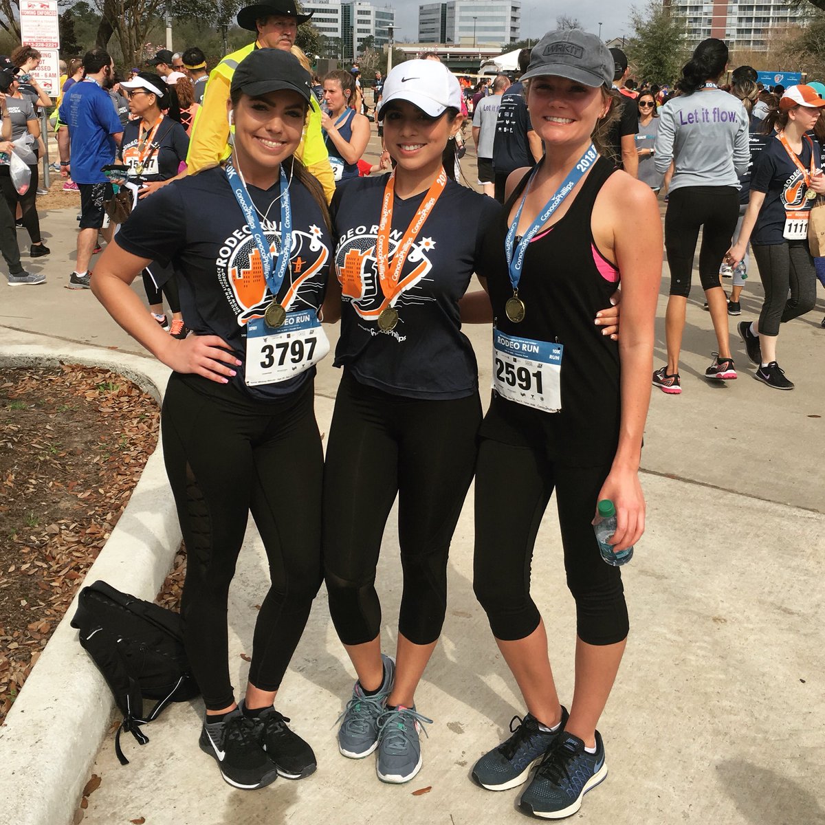 Celeste_UH's tweet photo. It isn’t #ThrowbackThursday yet...is #waybackwednesday a thing?? Well taking it back to last month running the #houstonrodeorun with @alliantgroup 👟👟 https://t.co/JTJPxtnolA