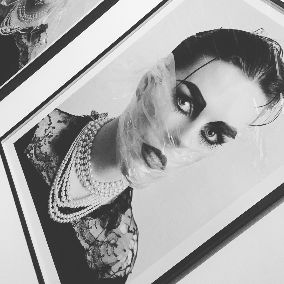 Sazkia's tweet photo. Enjoyed the #WednesdayWalkthrough of the new #Linder exhibition at @Nottm_Contemp part of season 3 @TheGrandTourUK definitely #ArtWorthTravellingFor watch out for the spooky death mask 🙈👻 https://t.co/TlpnQJRneC