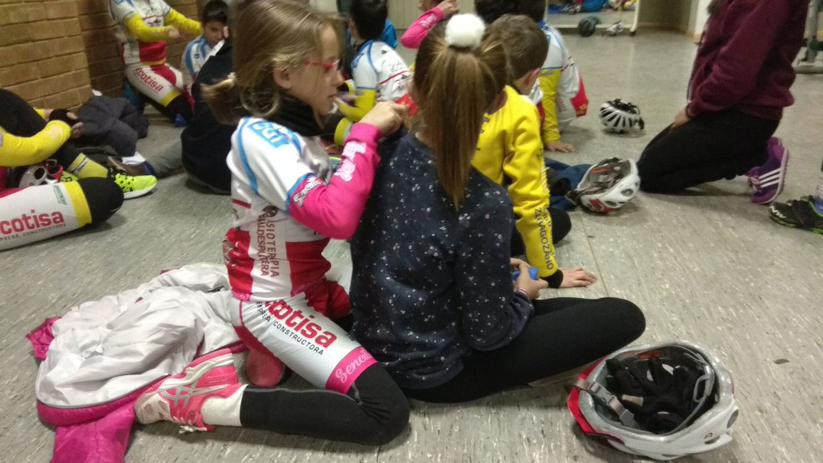 Escuela Ciclista Zaragoza tweet media