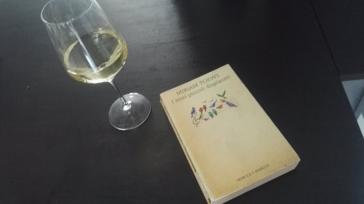 IgnatiusReillyJ's tweet photo. "... ad un certo punto ha perso un infradito e siamo dovuti tornare sui nostri passi al buio, il che suppongo sia il senso della vita."

I nostri piccoli dispiaceri

@Marcoseditore  @MiriamToews  @consigl_lettura 
#libri #lettura #inpd https://t.co/FLTFg38OQs