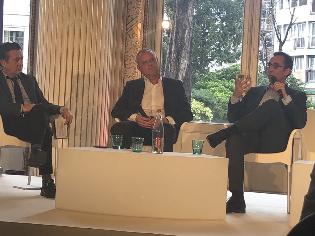 <a href="/habx_fr/">habx</a> <a href="/GreaterParis/">Paris-Ile de France Capitale Economique</a> avec <a href="/BrunoDerville/">Bruno Derville</a> <a href="/vinciimmobilier/">VINCI Immobilier</a> #GrandParis Makers <a href="/CCI_Paris_IdF/">CCI Paris IdF</a> <a href="/benjamindelaux/">Benjamin Delaux</a>