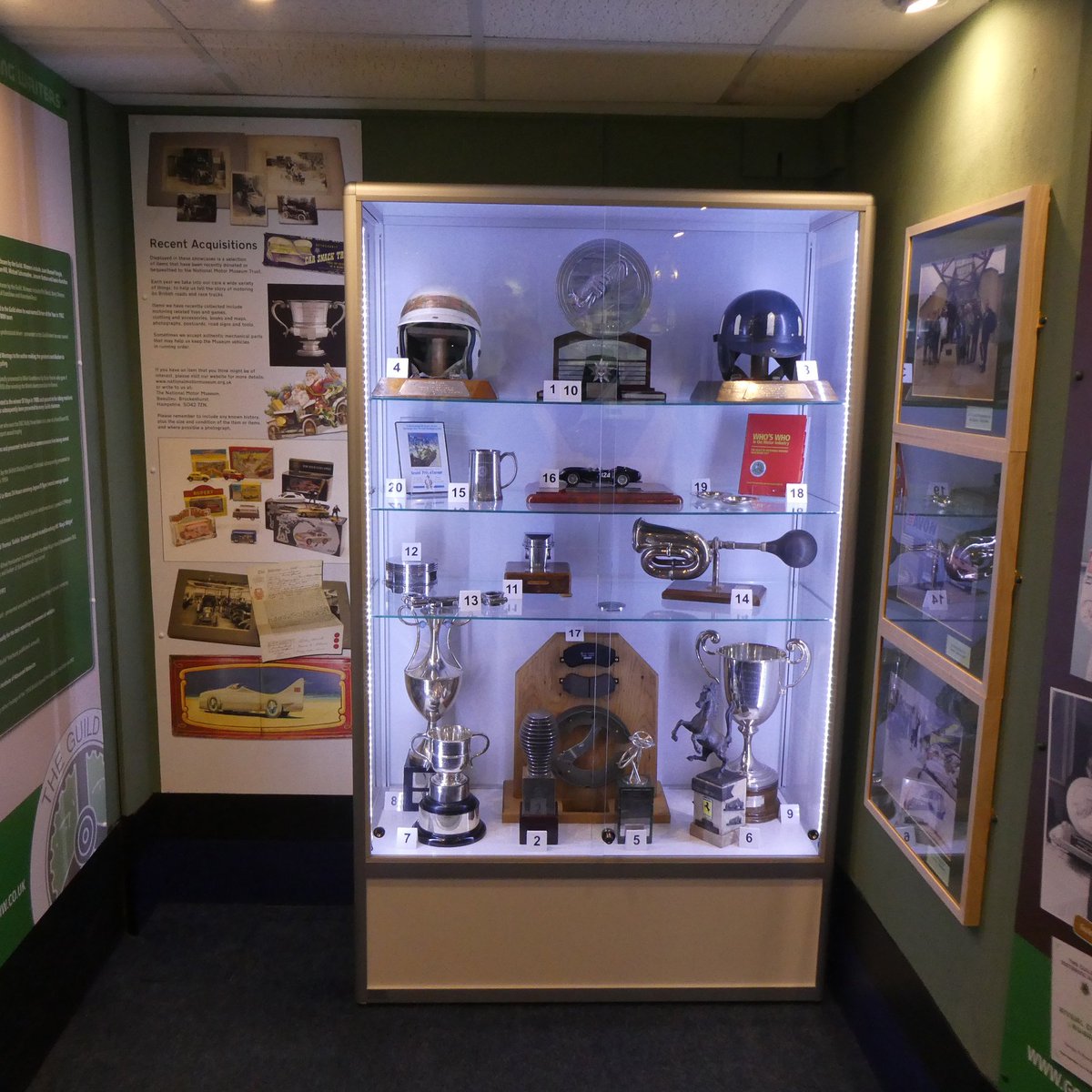 hds_showcases's tweet photo. This display cabinet we produced for The Guild of Motor Writers and is housed in The National Motor Museum at Beaulieu in Hampshire.  LED light bars made for a great display of historic motoring memorabilia.
#beaulieu #displaycabinet #bespoke #ledlights #motormuseum #glass https://t.co/BbP5XSG38T