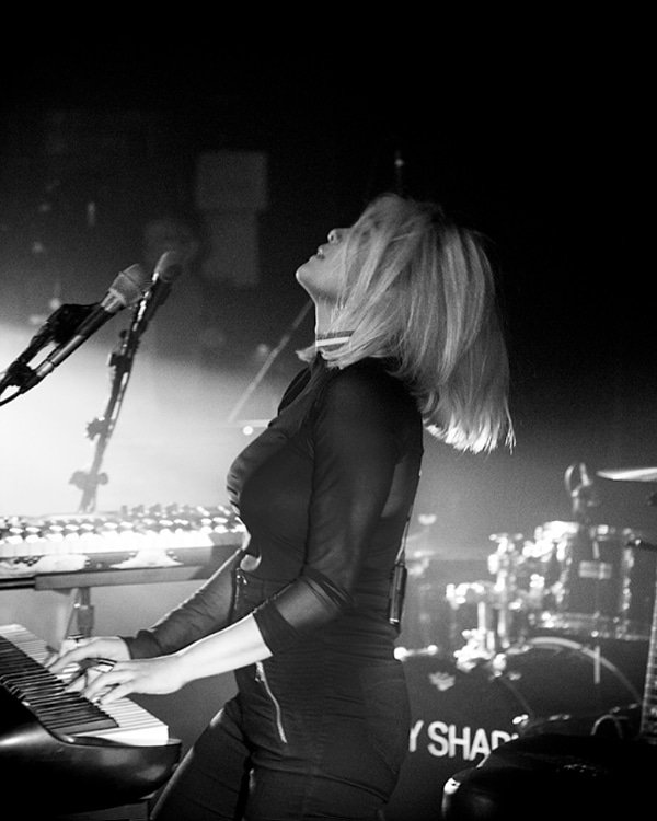 Headed for Cal Poly Pomona tonight, then Dartmouth University tomorrow. Excited to speak and sing for you. Photo by <a href="/jessicademuro/">Jessica DeMuro Graves</a>