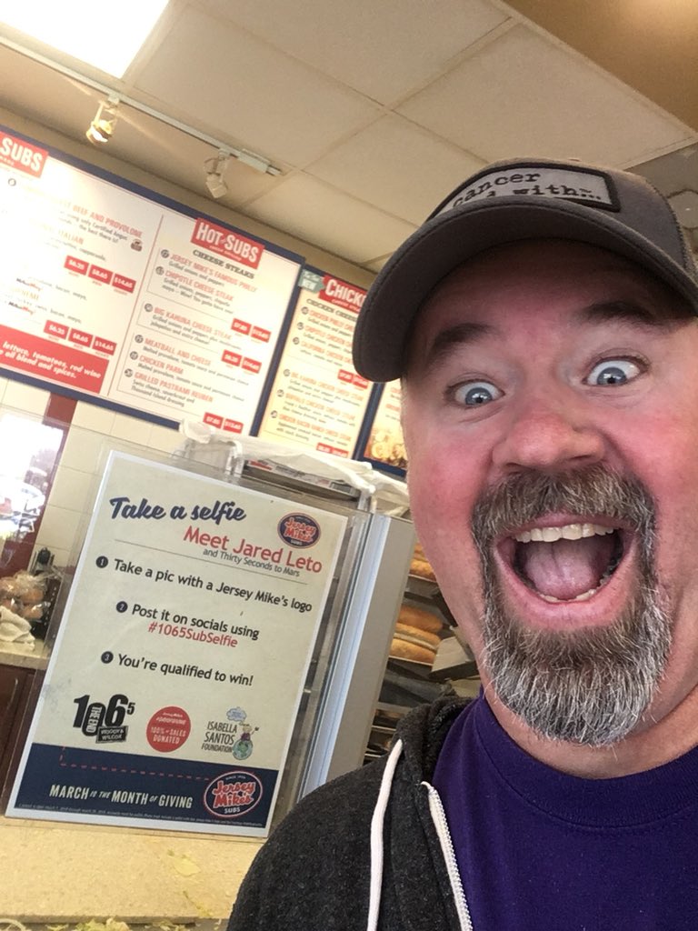 Yes! #1065SubSelfie for <a href="/30SECONDSTOMARS/">THIRTY SECONDS TO MARS</a> and a chance to see Jared Leto #DayofGiving <a href="/woodyandwilcox/">WoodyAndWilcox</a> <a href="/1065TheEnd/">106.5 The End</a>