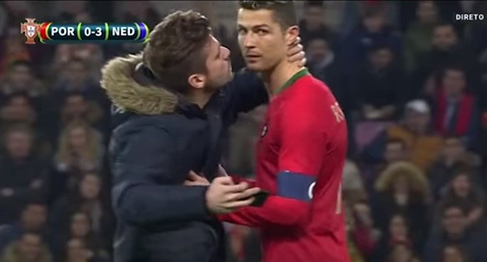 Winq Magazine tweet media