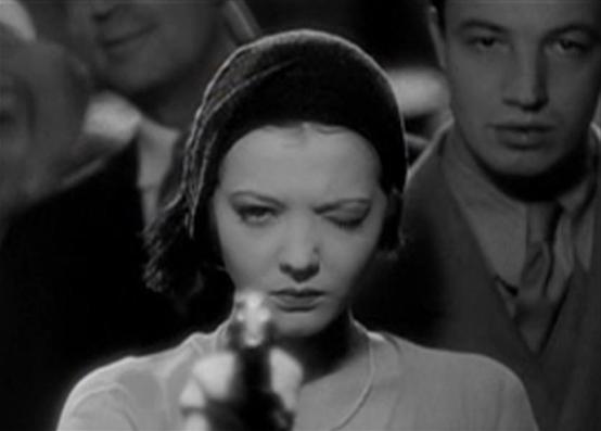 Tuesday watch: City Streets (1931) Stylish crime melodrama directed by Rouben #Mamoulian Story by #DashiellHammett With #SylviaSydney and #GaryCooper #30sfilms