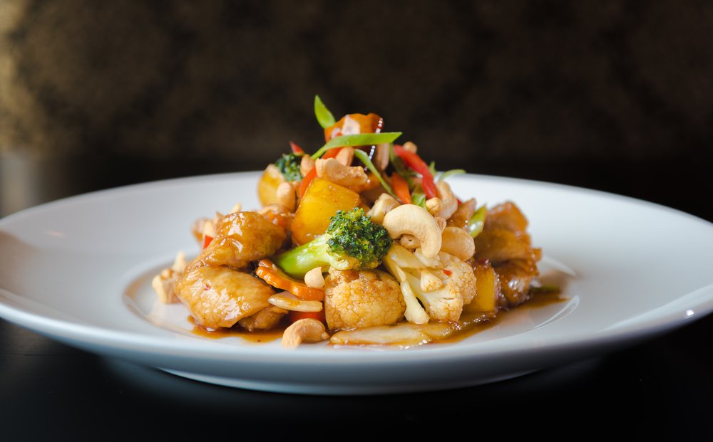 We're pitting two of our favourites up against each other. Pad Prik vs Cashew Nut Stir Fry. Which one is your fave? #rivalry #hungry #food