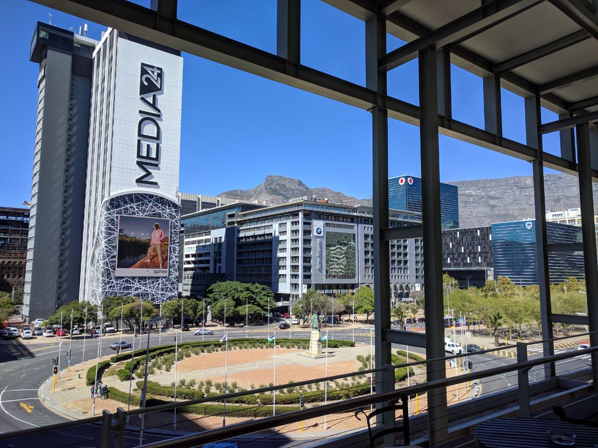 davidorban's tweet photo. #CapeTown #FinEvent2018 @WealthMigrate It has been a great experience, full house in both events, talking about coevolution, decentralization, blockchain and the fundamental thesis of @netsocproj. Still more to come! https://t.co/ReVAaNDGaA