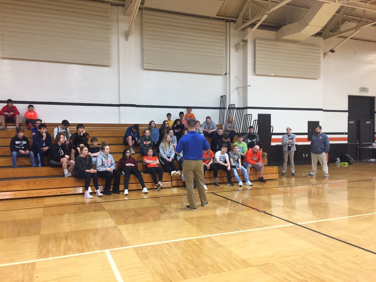 WabashFCA's tweet photo. Great morning at FCA! "It is a STRETCH sometimes to encourage one another!"  Thank you Chad Ulmer for sharing your story with us today! Hope you're back soon! https://t.co/2JvuIG8Nwp