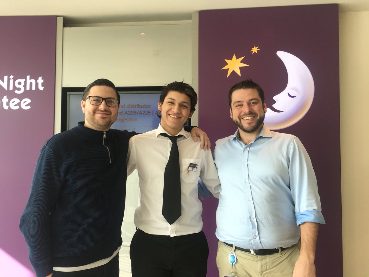 PI_LDNWimbledon's tweet photo. Say hello to our newest team member Stiven (@Stiven37320954) 👋🏼 Currently on work experience ✏️ Standing with our lovely managers Sam (@Samsito) and Joshua 💖 https://t.co/XNlfnU6l71
