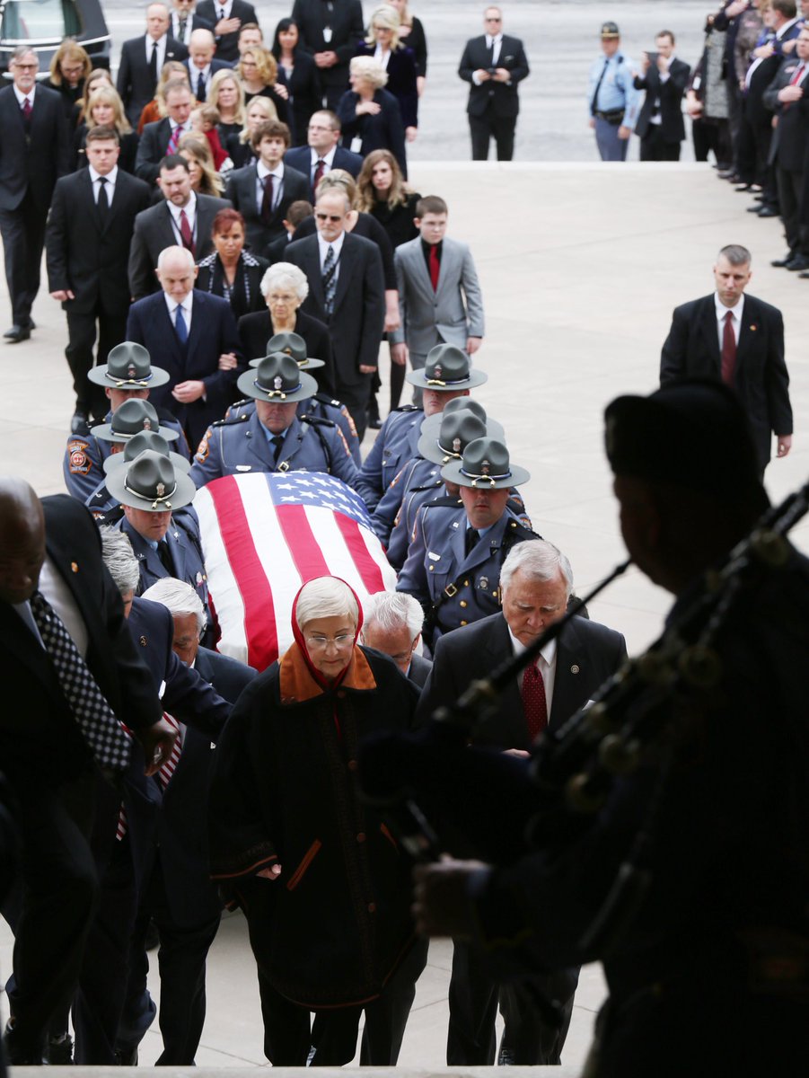GovernorDeal's tweet photo. Today we pay our final respects to Zell Miller at his state funeral. His legacy and memory will live on for generations to come. Zell was a friend and a mentor and has left Georgia a better place because of his service. May he Rest In Peace. https://t.co/6BT0KgJgAu