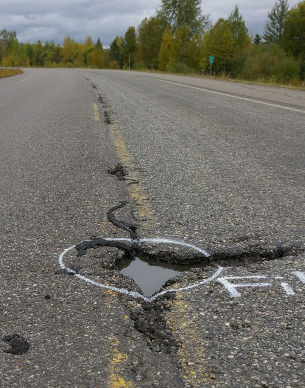 RoadSafeAtWork's tweet image. What's up with potholes? TranBC explaines  ow.ly/IKbh50gZwaF #roadsafety