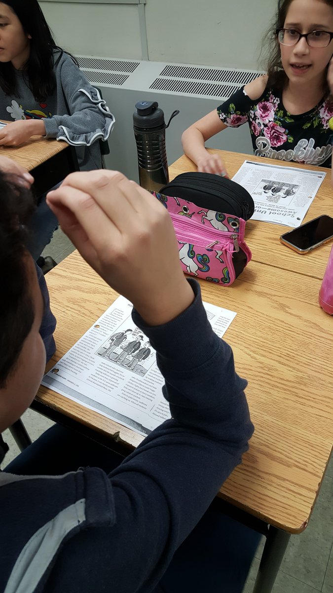 MsDemkowicz's tweet image. The sweet sound of Speed Debating 

#somanyemotions
#handgestures
#disagreements