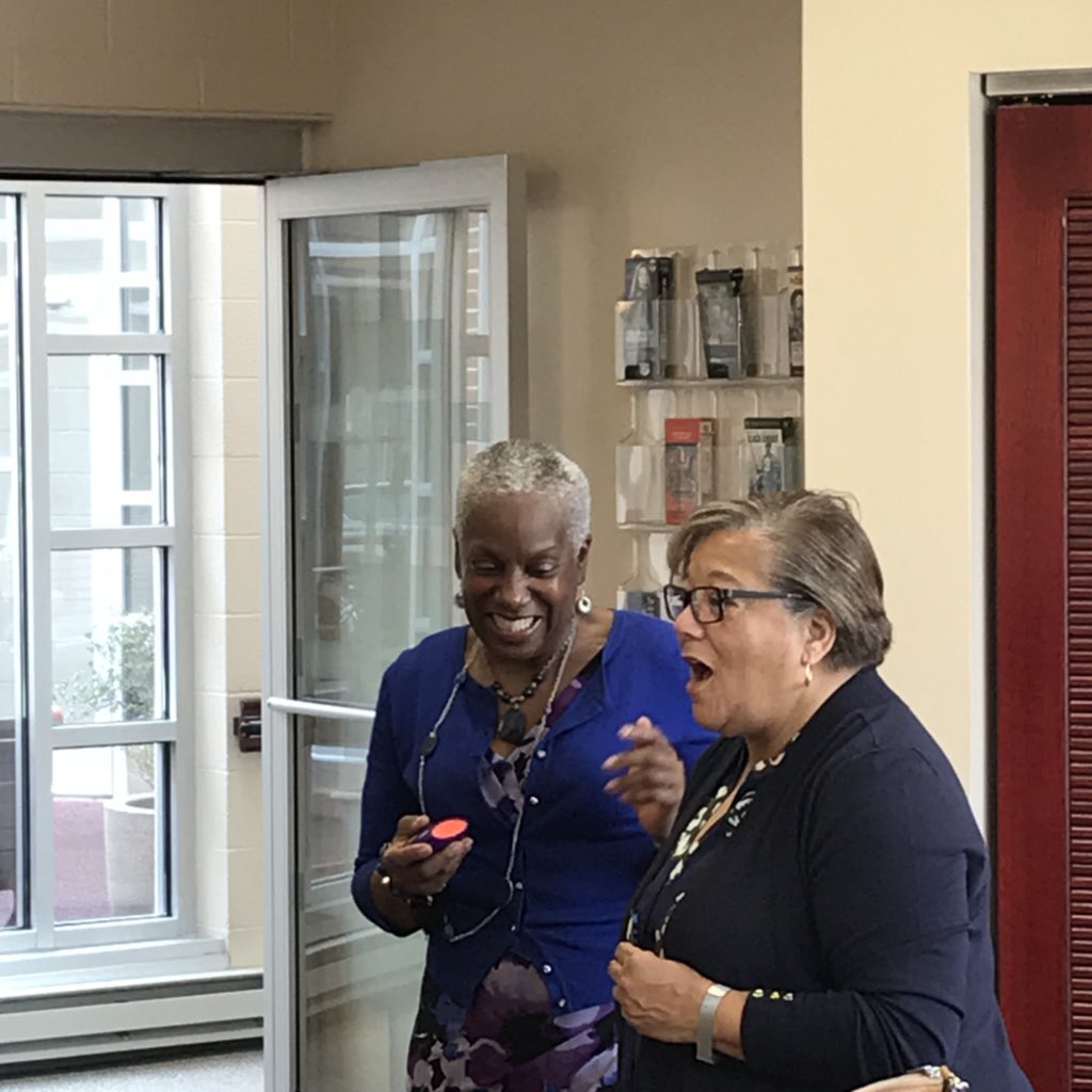 AnitaBondsDC's tweet photo. Spending Wednesday morning with seniors! #GroupMemory #HappyDay #HattieHolmes #WardFour https://t.co/c23ALgDoGM