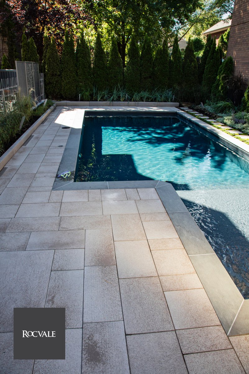 _INT_design's tweet image. Cette année, Rocvale sera au SIDIM pour vous offrir des produits d’aménagement paysager conçus pour vous permettre de créer un coin de paradis en harmonie avec la nature! Visitez-nous du 26 au 28 avril prochain à la Place Bonaventure.

Billets en ligne au sidim.com/billetterie