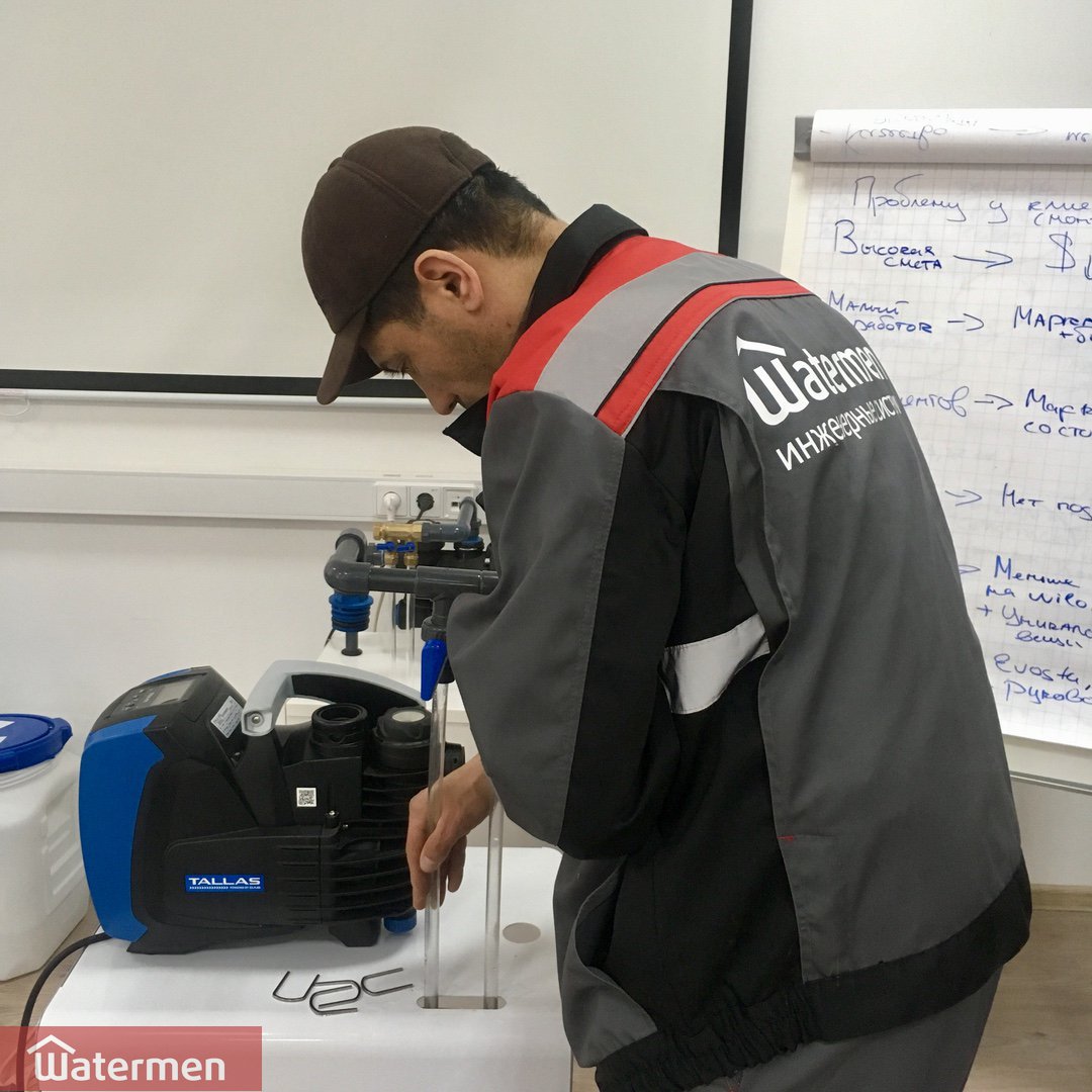 WatermenCompany's tweet photo. Монтаж рекламных стендов для представительства DAB. https://t.co/fDuoOFLZxS https://t.co/1BFu9ltLRg
