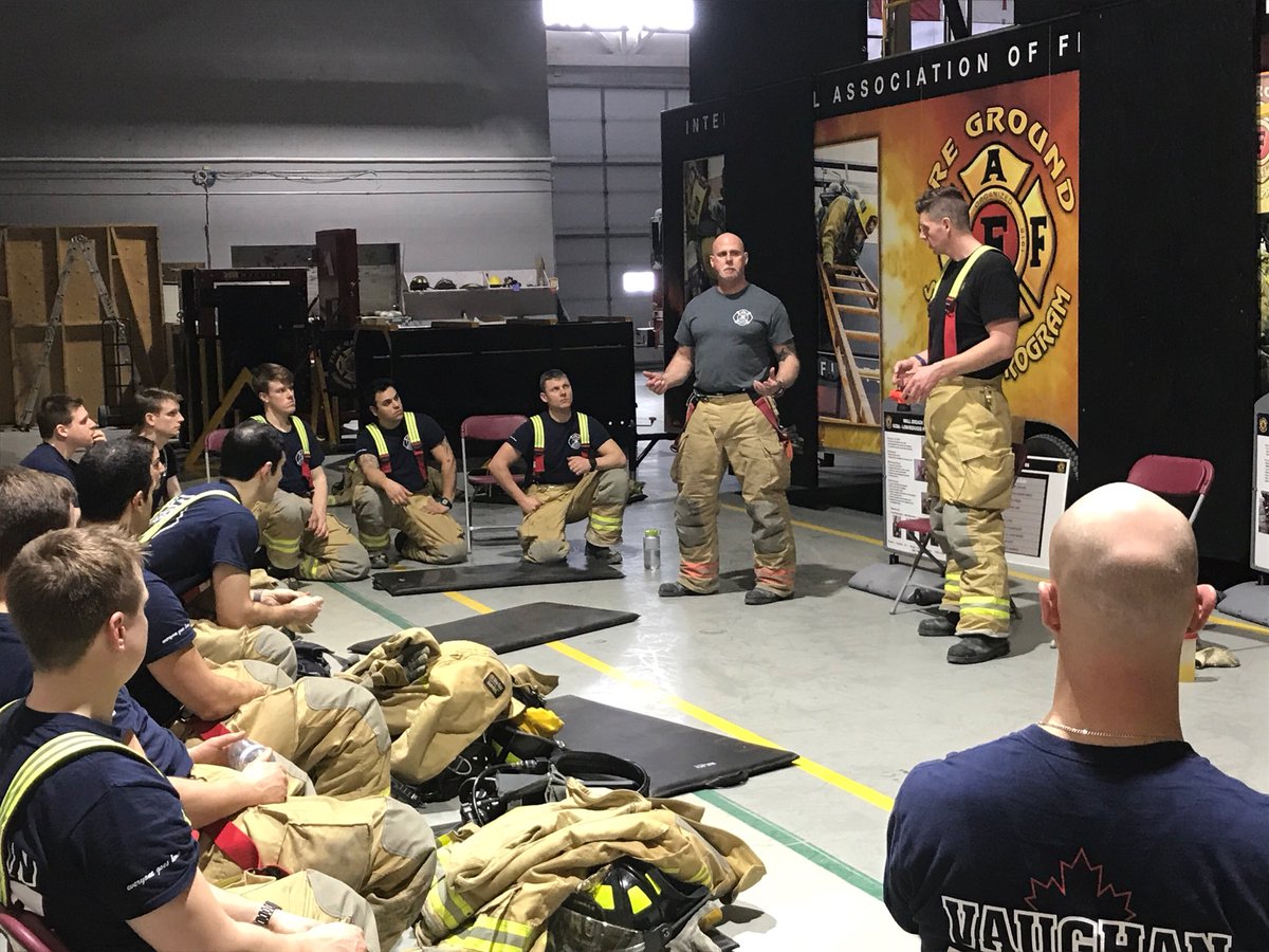 VaughanFire's tweet photo. Recruits are being taught the IAFF fire ground survival training program. https://t.co/C53JXyREpC