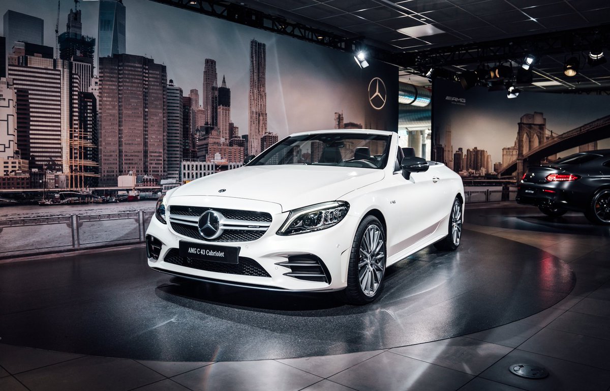 Mercedes Benz On Twitter Welcome To New York City Meet Mercedes Amg And Enjoy Some Impressions Of The Performance Models On Site At The New York Auto Show Nyias2018 Kraftstoffverbrauch Kombiniert 13 1 9 5 L 100 Km