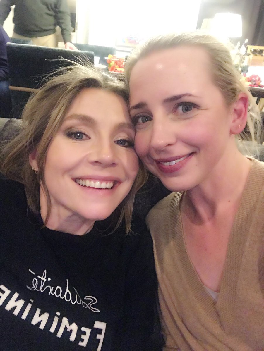 Sarah Chalke On Twitter Sorry Anyone Who Wanted A Becky Rivalry