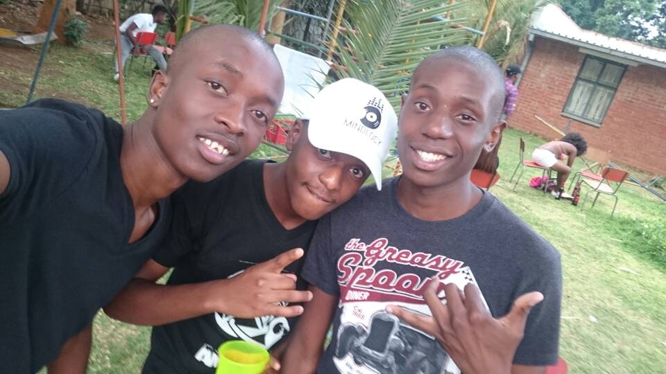 3rd World Problem + One Leg Of The Voodoo Cult <a href="/SonsOfVoodoo/">Sons_Of_Voodoo</a> (toxic_chemical). Sat 31 March 2018, Makandeni Cricket Club is where they will be at...ungaphuthelwaaaa!!!

<a href="/deephseculture/">Deep House Culture</a> @DjNitefreak <a href="/mdusevan/">MdusevanOmnandi</a> <a href="/Da_Housemaniac/">Zulu da housemaniac</a> @da_soule <a href="/RealCOHN_/">C.O.H.N💽</a> <a href="/nkosiefazlunga/">nkosie faz lunga</a>