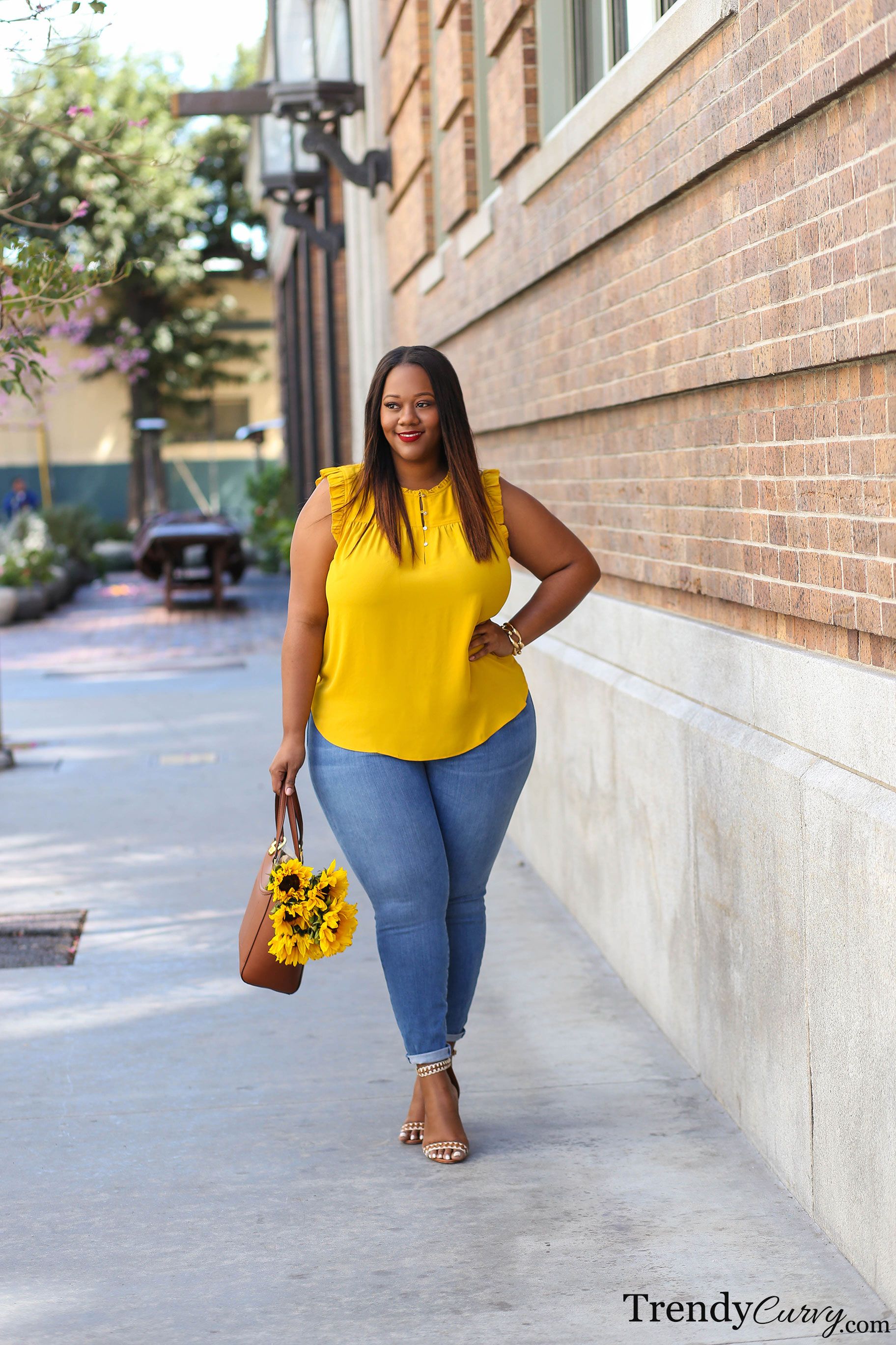 Ms. on Twitter: "#ad I'm so excited to share that I've partnered with @LOFT to announce their new size collection (sizes To celebrate, I'm hosting a fun LOFT