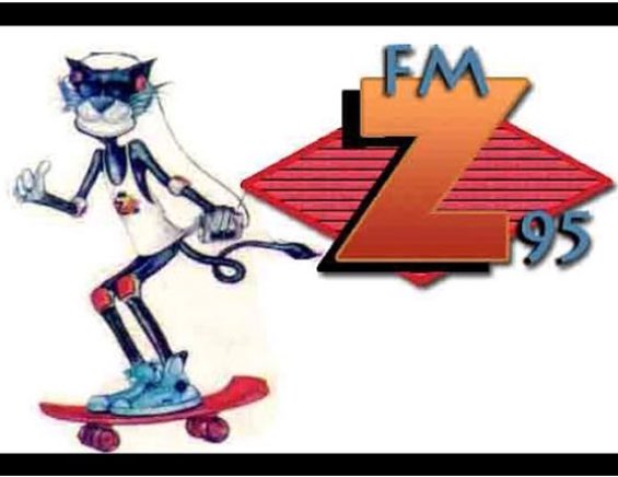 bbsanzo's tweet image. Hace un poquito más de 30 años, este locutor aterrizaba en una radio que recién empezaba y que se llamaba Z95. 
Era imposible saber que esa FM iba a ser tan importante para mi historia personal y para la historia de las radios en Argentina.