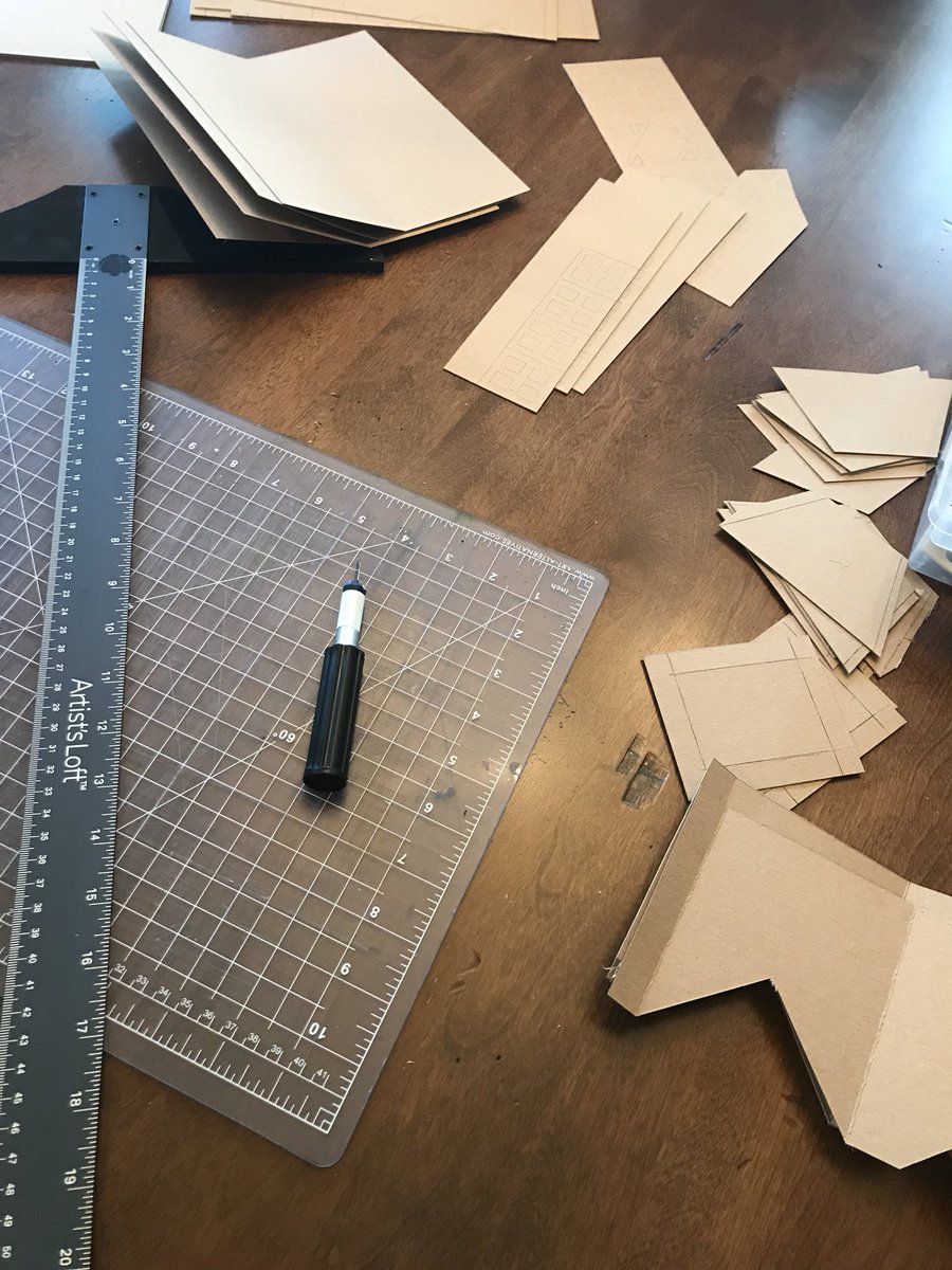 DesignsRenae's tweet image. A lot of cutting today for 4 houses.  #jillrenaedesigns #putzhouse #handmade #nomachine #xacto