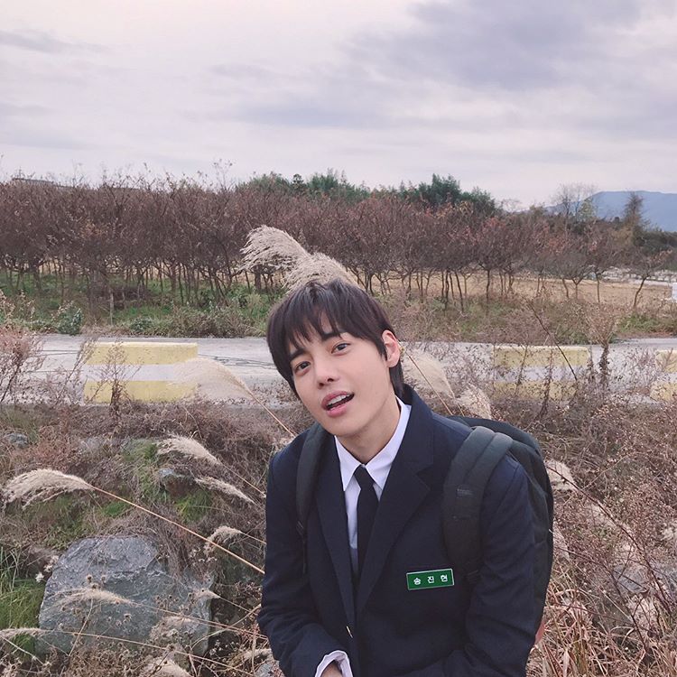 jaewonlatte's tweet photo. Jung Jaewon ONE as student 👦 #ONLYONEDAY 

#ONE #원 #정제원 #제원 #Jaewon #JungJaewon https://t.co/TZZyXNDHYU