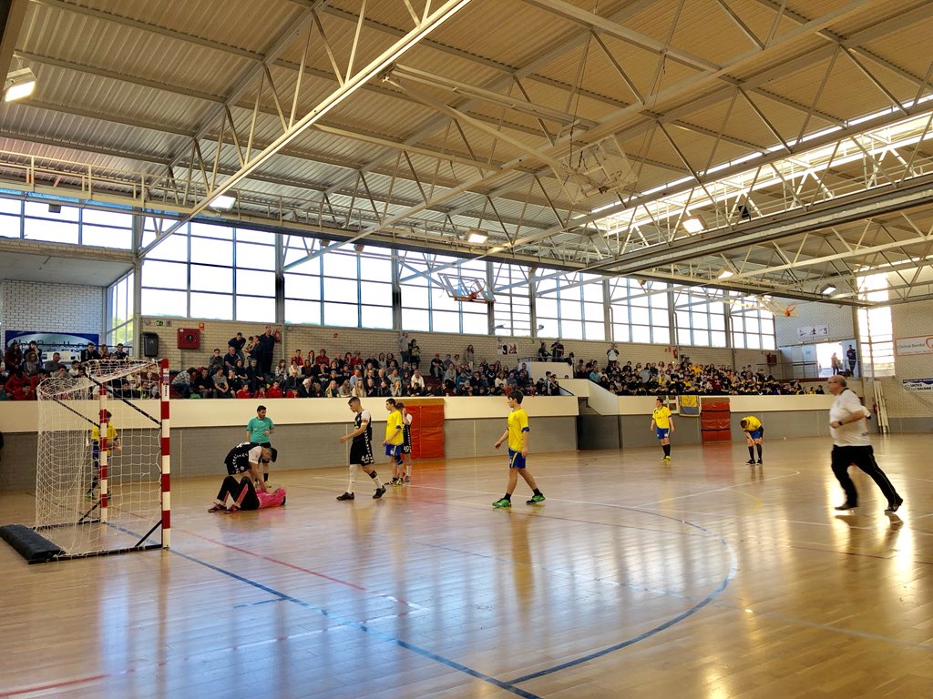 Lloret Cup Torneig d’handbol tweet media