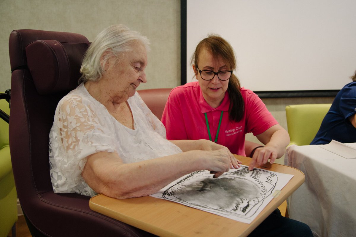 DrawingLifeUK's tweet image. “It has created a focal point for drawing, and an extra energy and sense of possibility about drawing research that we hope to use and build on” - Philippa Lyon, Drawing Research and Enterprise Group Lead, School of Art  #dementiadrawing #dementiaawareness