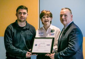 Proud to witness our own Justin Azbill presented with the @esgr #PatriotAward in honor of his support of the U.S. National Guard!  Read more about this great honor: bit.ly/2E1Vp8J