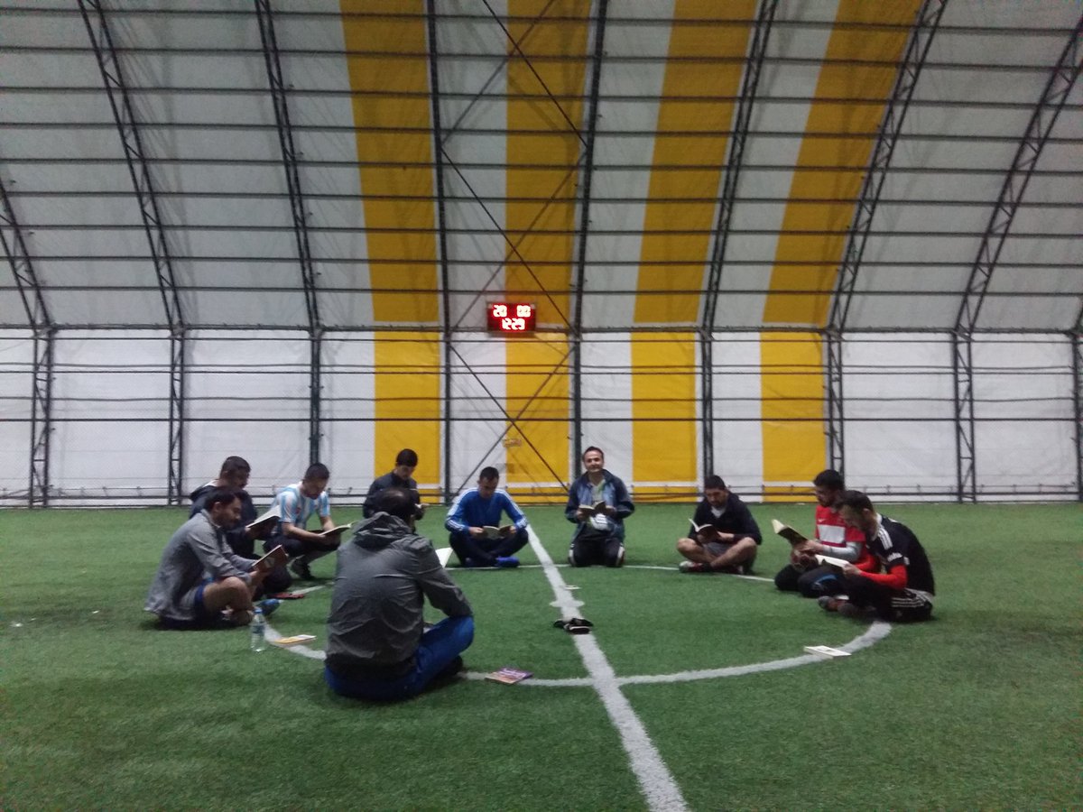 #samsunokumavakti #samsunokuyor <a href="/MaarifHareket/">MaarifHareketi🇹🇷</a> <a href="/havzailcemem/">Havza İlçe MEM</a> <a href="/CoskunESEN57/">Coşkun ESEN</a> <a href="/osmankaymk/">Osman KAYMAK</a> Havza Gidirli ilk /Ortaokulu geleceğimiz için okuyor