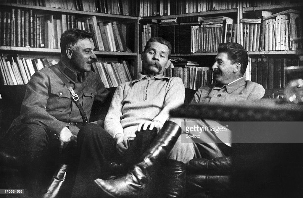 CPGBML's tweet photo. Maxim #Gorgy #150: The USSR must educate thousands of first class “craftsmen of culture,” “engineers of the soul.” This is necessary to restore working people’s right to develop their intelligence, talents and faculties – which they have been denied everywhere else in the world. https://t.co/fIDYDloaqB